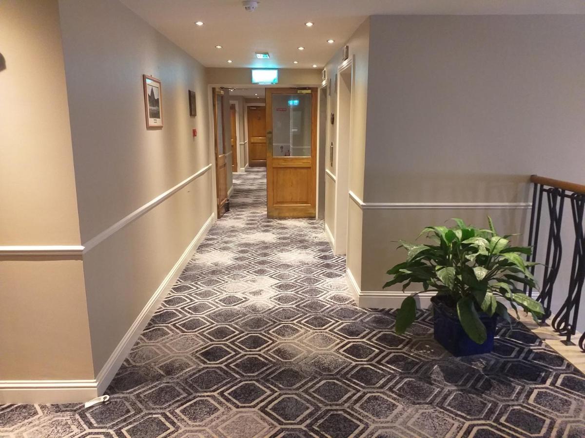 The Parkavon Hotel Килларни Экстерьер фото